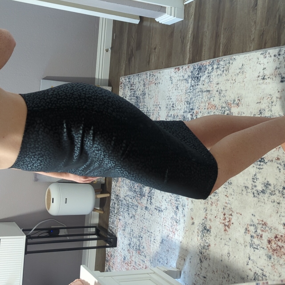 Joe B Black Leopard Print Midi Skirt, Never Worn